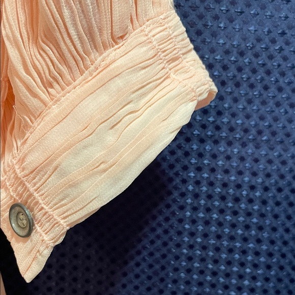 POL Peach Textured Blouse - Picture 10 of 16